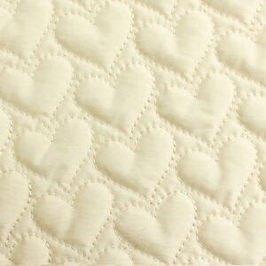 Heart pattern quilted cotton fabric with soft padding
